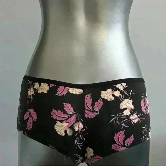 FREE 🆕🐝Low Rise Boyshorts Panties - Picture 4 of 16